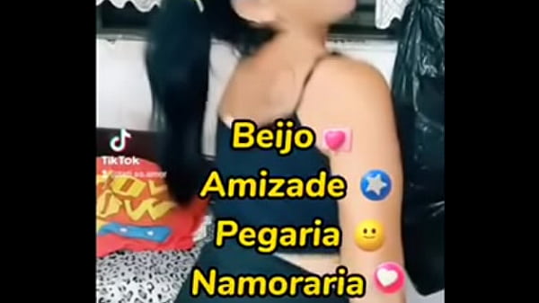 Quem seguir minha esposa @tatynha.morena no tiktok eu vou deixar fuder com ela  