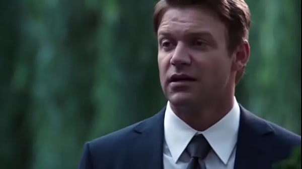 Stephanie Szostak In Satisfaction Clip 1