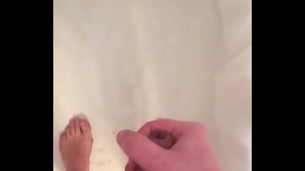 Argentino se masturba y acaba mucho