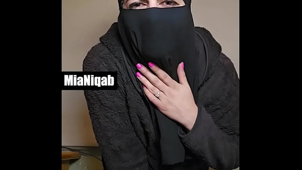Arab HouseWife Mia Niqab Compilation 8