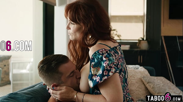 Lost virgin guy met the right mature woman to teach him how to fuck