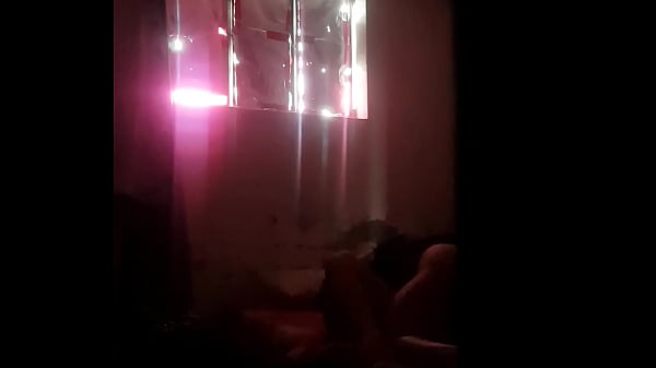 Veio visitar o priminho e levou rola at&eacute; gozar &eacute; ficou louco pela rola do primo