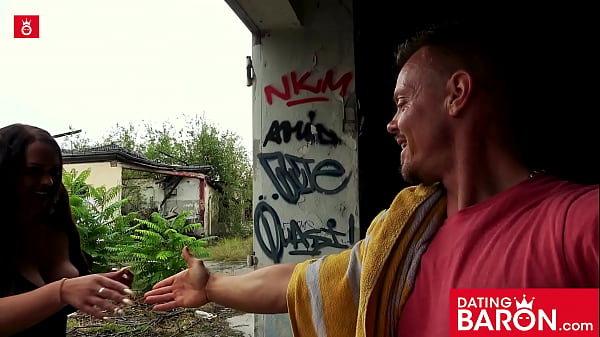 Lost-place fuck date for curvy Zara Mendez: she sucks like a slut! Datingbaron.com