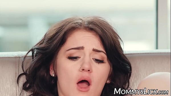 Redhead Kendra James fingering stepdaughter Rosalyn Sphinx! The way this stepmom works on that pussy is simply perfect and her stepdaughter just loves it!