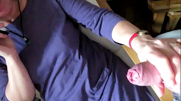 Bj while on the phone