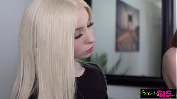 Step Sisters BFF "Kenzie, why didn't you tell me your brother had such a weapon" S16:E12 