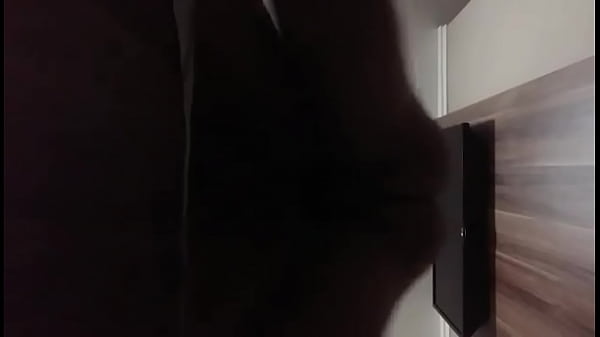 Passivo gemendo gostoso gay 