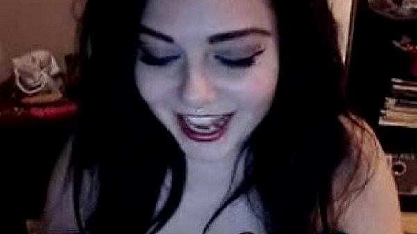 Chubby milf Flashing Huge Boobs - camg8