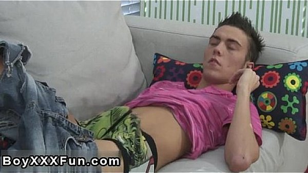 Twinks XXX Aj is a excellent looking fellow who enjoys to showcase