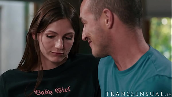 Padrastro, tu pene es muy largo