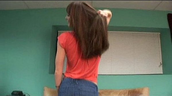 PORNQQ.NET Discovering.The.Girl.Next.Door.14 CD1 01