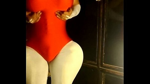 Culo grande senos grandes super caderona!!! Nalgona tetona