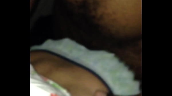 IMG 6764 Dando usando a calcinha verde bebe shortinho da vizinha graca 2-17.MOV 