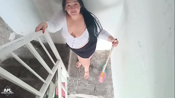 Me folle a la puta de mi vecina- Porno amateur - Historia completa