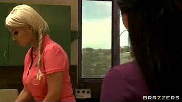 Hot bredgetib to do lesbian sex dildo big-ass