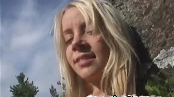 I am a nasty yellow flower