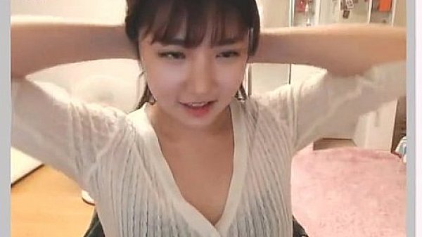 Cute Korean Girl