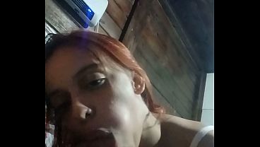 Mamando na pica com carinho