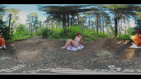 Watch sexual amateur beauty from Yanks Ryanne bringing her trusty purple G spot vibe and working it deep in her pussy, bringing herself to a toe-curling, body-shaking intensely sexy orgasm in this hot 3D video 