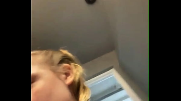 Extreme Cumming in the public  