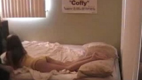 Pretty gf has sex while parents are at work