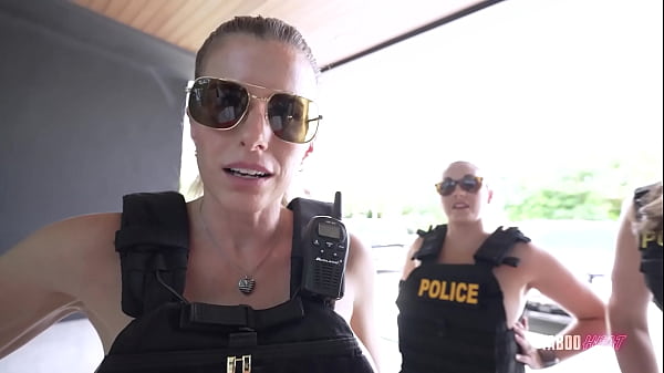 Fantasy Gangbang with 5 Hot MILFs - Cory Chase - Melanie Hicks