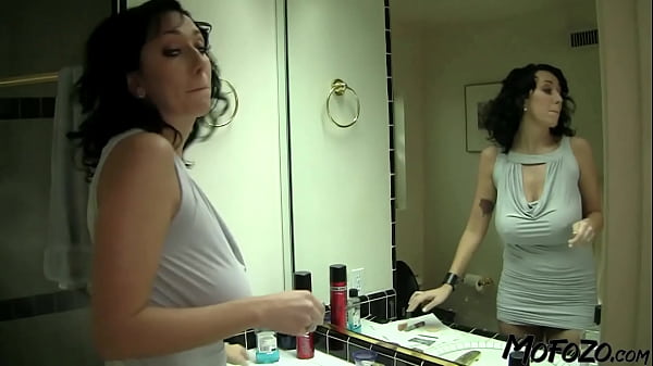 MOFOZO.com - Step Mom With Very Big Tits Gets A Facial 