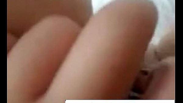 Sweaty pussy play by gorgeous exotic turkish girl