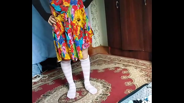 18 TEEN WHITE TWINK CROSSDRESSERKITTY YOUTUBER ALONE AT HOME MAKING HOT PERFORMANCE FOR NEIGHBORS WHO WATCHING THROUGH WINDOW 