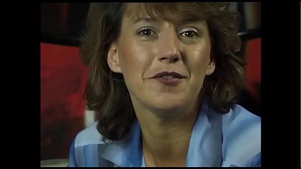 Sex teacher helps couple, but his cock doesn't get stiff