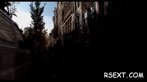 Mature slut takes it hard 