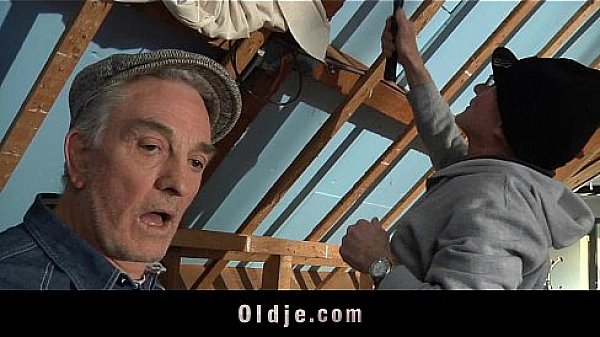 Naughty girl hard fucked by 2 old men in the same time in both her pussy and mouth