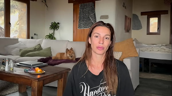 5 REASONS WHY GIRLS DON'T CUM