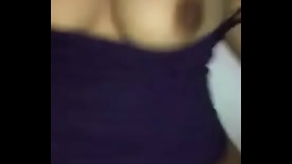 Morena do peit&atilde;o balan&ccedil;a