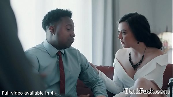 Two BBC plows slutty wife at psychiatrist