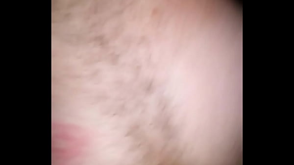 urs&atilde;o da bunda branca dando gostoso levando tapa