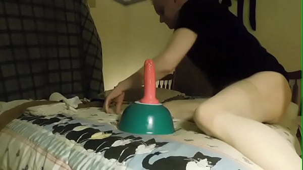 my stockings are wet 