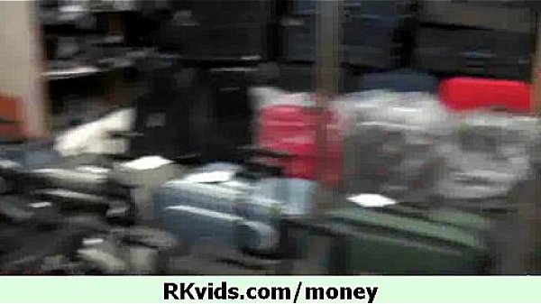 Show us some pussy , I'll give you cash 28