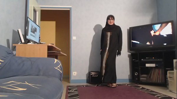 muslima in pantyhose