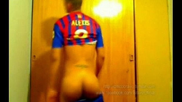 Soccer Player shakes his ass   cums 