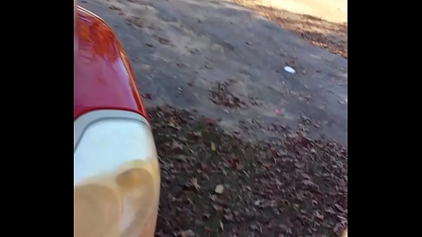 Public outdoor cocksucking sissy facial