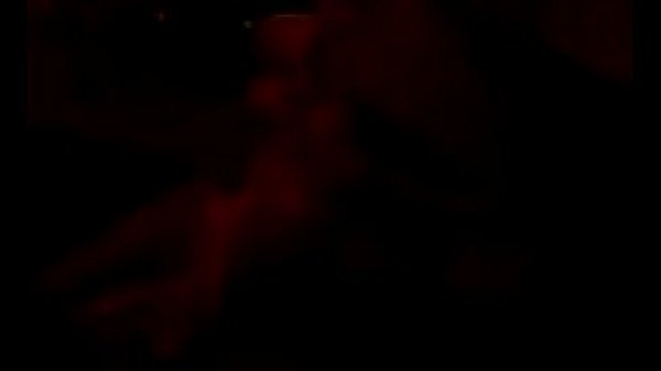 1 millie mamando bicho