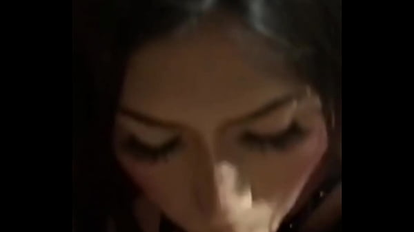 MI NOVIO SIEMPRE ME PIDE QUE LE HAGA GARGANTA PROFUNDA CUANDO TENEMOS SEXO PORQUE ESO LO EXCITA DEMASIADO Y HACE QUE QUERIA TENER MUCHO SEXO LO CUAL A MI ME ENCANTA PORQUE AL FINAL TERMINA DENTRO