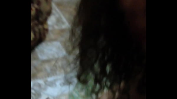 mi hembra chupandomela  