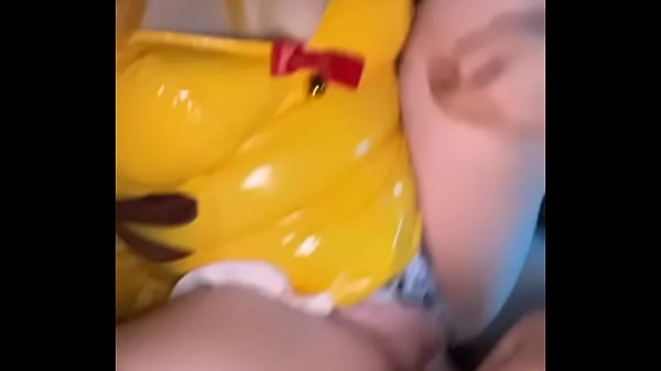 pikachu getting fucked !