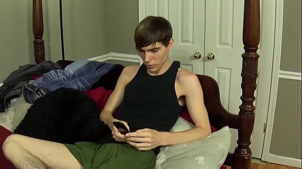 Gender Swap: Guy Turns Into A Girl  