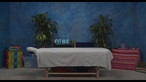 Sexy eighteen year old receives fucked