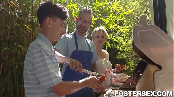 Fill my pussy with your cum - Dee Williams  