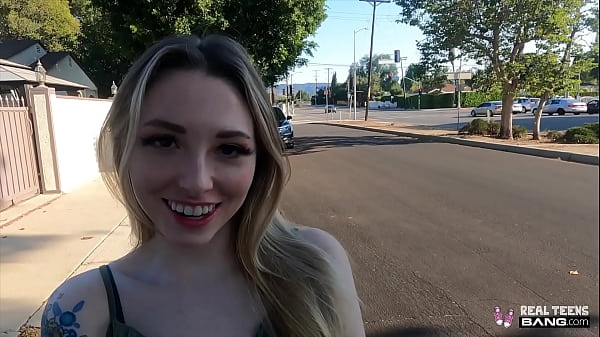 Real Teens - Fucking Young Hottie In Hotel Room POV  