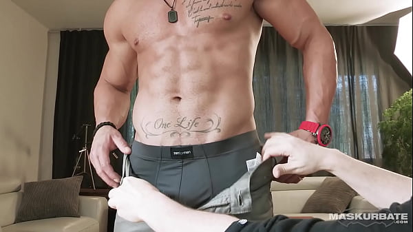 Muscle Hunk Waiter Worshipped